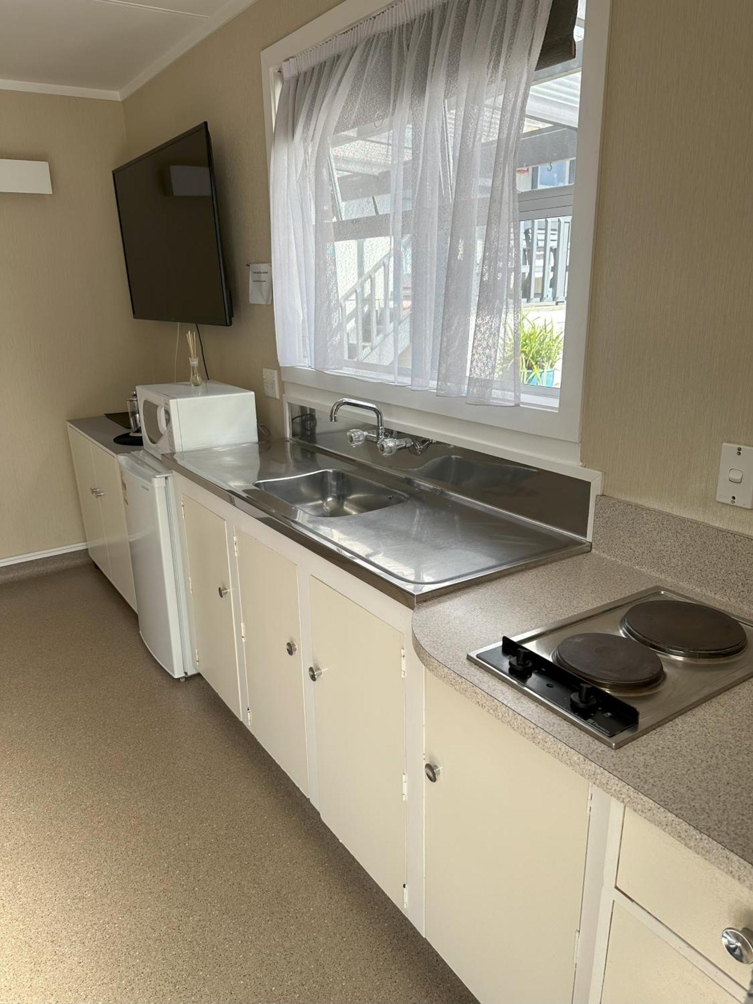 Totara Lodge Motel Левин Екстериор снимка
